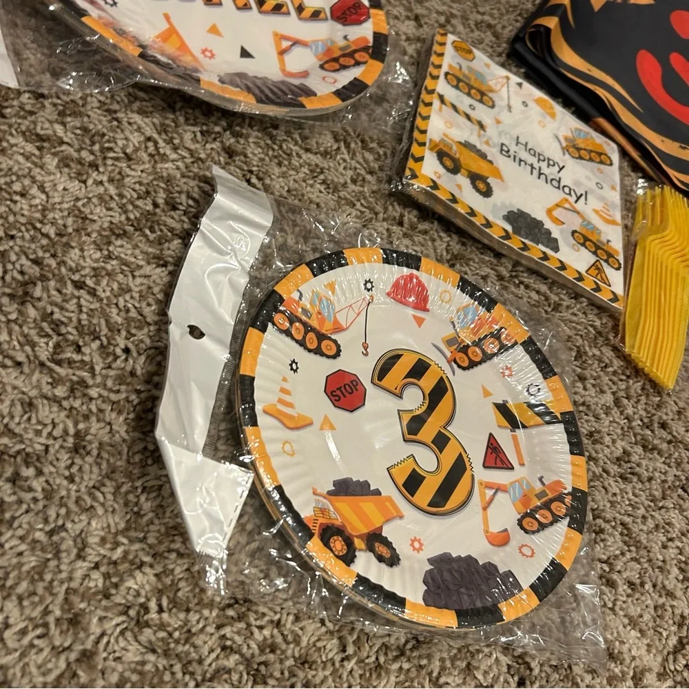 52 Pcs Construction 3rd Birthday Party Supplies